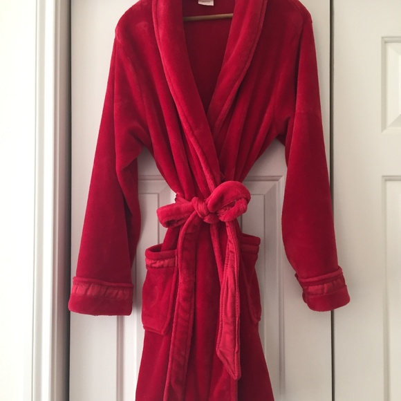 Soma Other - Red short plush robe with satin ribbon detail